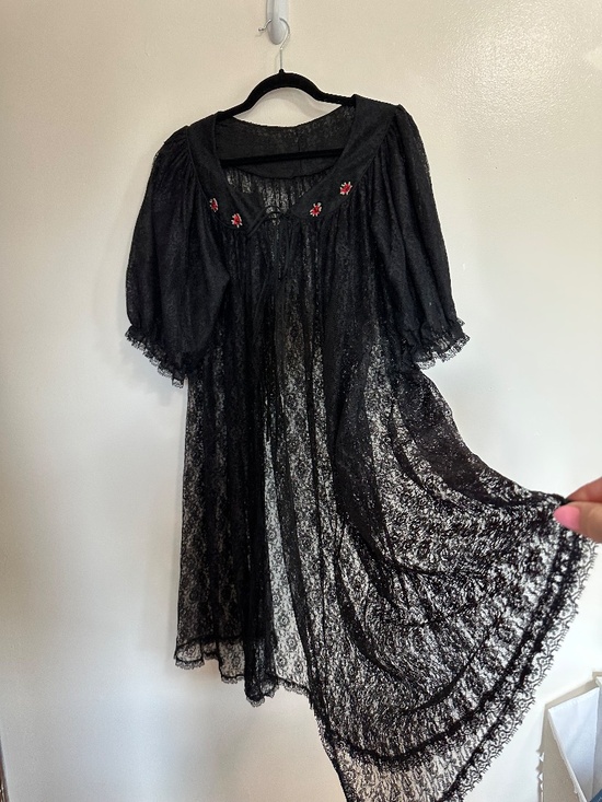 Vintage Other - Vintage Union Made Black Sheer Nightgown & Matching Lace Robe, 2 Pc Set, Medium